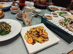 -天山集市(和家乐广场店)