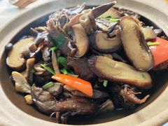 -天天向上素食餐厅(五台山店)