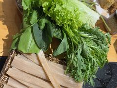 -顶顶汤火牛排火锅·经典铜锅涮肉