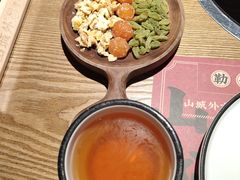 -山城外·非遗酸菜鱼(财富中心店)