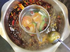 纯牛油鸳鸯锅底-金鼎雪山牦牛杂火锅(理县总店)