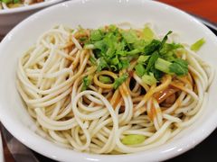 -阿波潮汕牛肉火锅·汤粉面(拱北店)