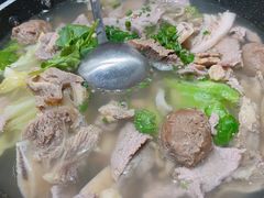 -川堂风·跷脚牛肉·乐山爆炒(宝山日月光店)