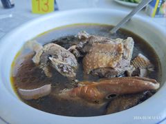 -卿园芳远·正宗石鼓白鸭汤