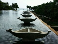 -亚龙湾喜来登·美景台大堂吧