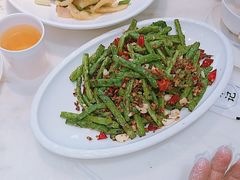 -梁记粥铺·风味湖北菜(汉口城市广场店)