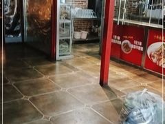 门面-三个大叔烤羊肉串·炭炉砂锅菜(西三旗店)