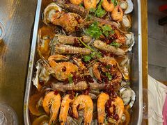 -老东镇啤酒屋海鲜加工·蒸汽海鲜·海鲜烧烤(台东店)