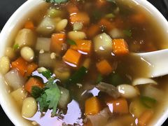 胡辣汤-胡家包子·清真(大众巷店)