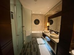 -海南清水湾莱佛士酒店