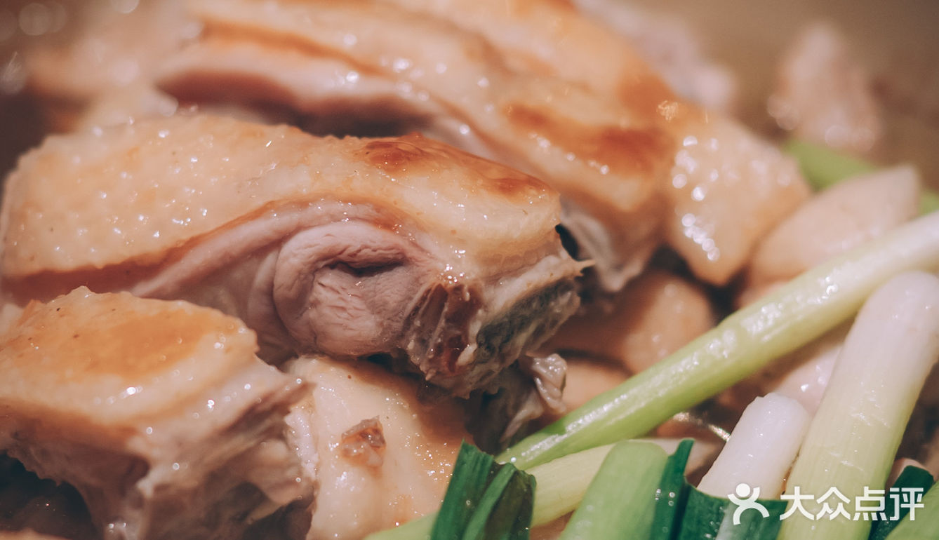 正佳M层 | 神秘角落滚热辣，秋日美味啫啫煲