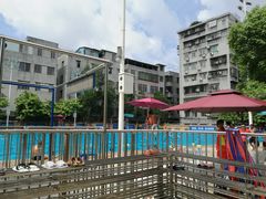 -矿泉游泳场