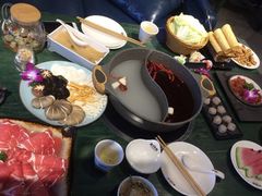 俺家很贵的牛肉-老灶堂文创火锅(文艺路店)