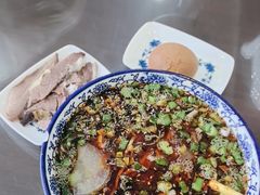 -吾穆勒蓬灰牛肉面·清真(北滨河中路店)
