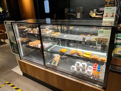-星巴克臻选(莘庄仲盛店)