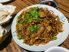 -蚝堡海鲜·威海菜·海肠捞饭·烧烤·亚洲吃蚝公司(幸福门店)