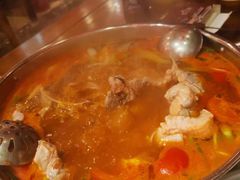 -亮欢寨酸汤鱼(沙冲路店)