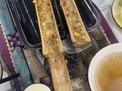 -刘姐啤酒鱼民族演艺餐厅(西街总店)