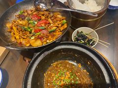 -富正毅三下锅·湘西韵味(天门山索道店)