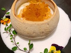 椰皇桃胶炖鲜奶-上海滩餐厅(BFC外滩金融中心店)