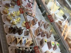 -樱花糕坊(凯德广场店)