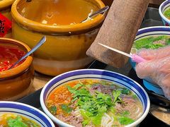 -云阿蛮云南生烫牛肉米线(奉贤路店)