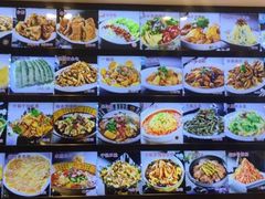 -吴记酱骨炖菜馆(康安路店)