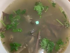 -清真吴记门钉肉饼·喜多利