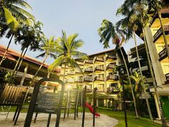 -麦哲伦丝绸度假村