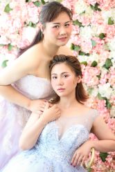 -现代经典婚纱摄影
