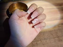 -米小兔美甲美睫