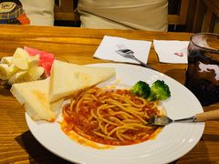 番茄肉酱意面-初见咖啡(青大路店)