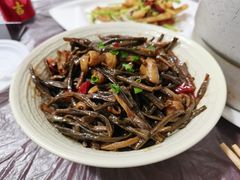 干豆角肥肠-小杨酒家(华苑小区店)