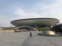 -梅赛德斯奔驰文化中心·停车场