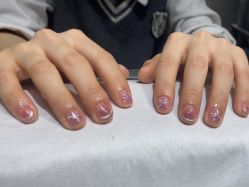 -艾珂·美甲美睫