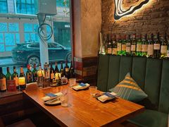 -Osteria Garden 生蚝花园餐厅(原进贤路店)