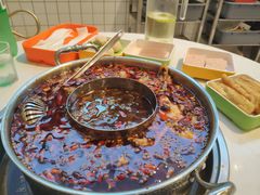 -蛙两只美蛙鱼头火锅(恒茂店)