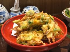 蚕豆蔬菜饼-加奈日本料理