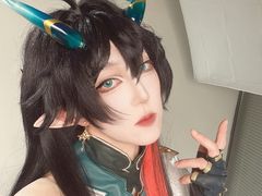 -米游妙妙屋cosplay换装自拍摄影体验馆