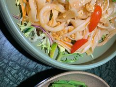 路边摊的凉皮-姐夫的小菜(新中关购物中心店)