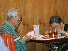 这个人好象巴金,,吓死了~-太平馆餐厅(油麻地店)