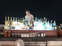 -瑰丽酒店·海吧·天际下午茶·现场DJ·天台酒吧
