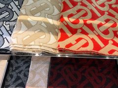 -BURBERRY(上海港汇恒隆广场店)