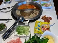 -名扬煮艺肥牛自助火锅(同和店)