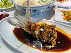 -南京金牛湖巨碗鱼头