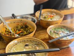 -正宗李家土鸡米线店