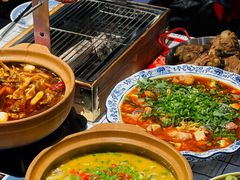 -李双猪·小龙虾·烧烤·羊肉煲(乐山店)