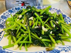 -记忆湘菜馆(芙蓉镇店)