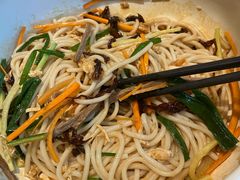 鸡丝凉米线-云海肴·汽锅鸡·云南菜(苏州中心店)