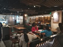 大堂-南拳十三姨·潮汕砂锅粥(世纪金源店)